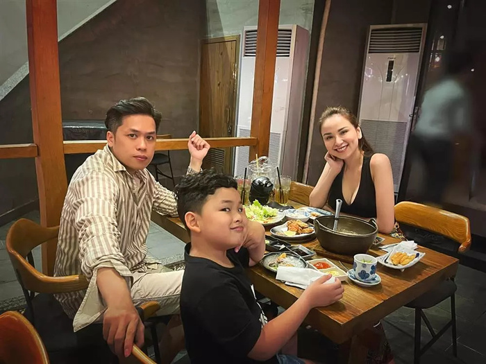 Rộ tin Hoa hậu Diễm Hương bí mật kết hôn, là đại gia khủng đứng sau chống lưng?-1