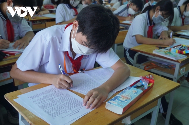 TP.HCM chấp thuận đề xuất hỗ trợ học phí từ năm học 2022-1