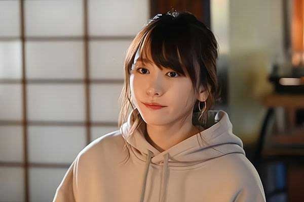 Em chồng ở quê đến nhà chơi mà tắm cả tiếng đồng hồ không thấy ra, tôi mở cửa nhìn thấy cảnh này mà không cầm được nước mắt-1