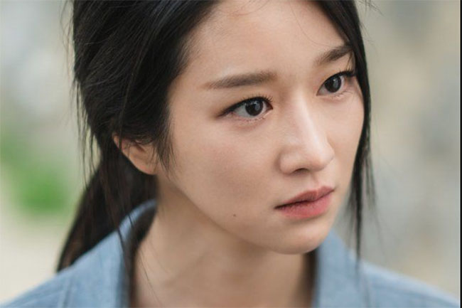 Vợ cũ bị bệnh tôi lén chuyển 200 triệu, tối về nhà thấy hành lý của vợ thì hối hận vô cùng-1