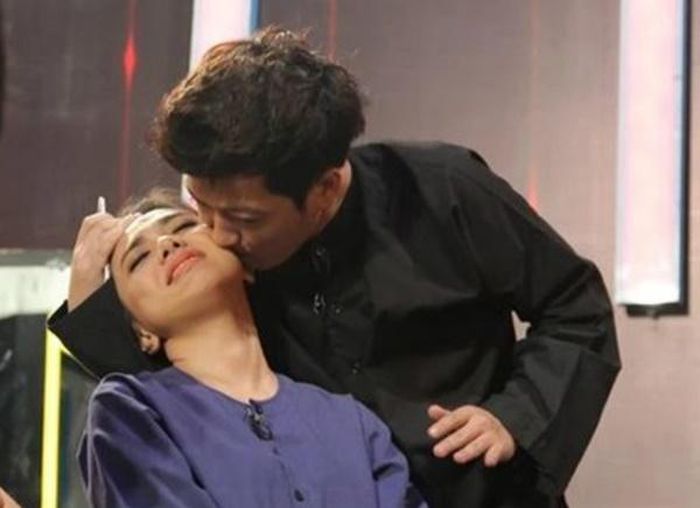 Trường Giang hôn bạn diễn: Hết mình vì nghệ thuật hay quấy rối tình dục?-10