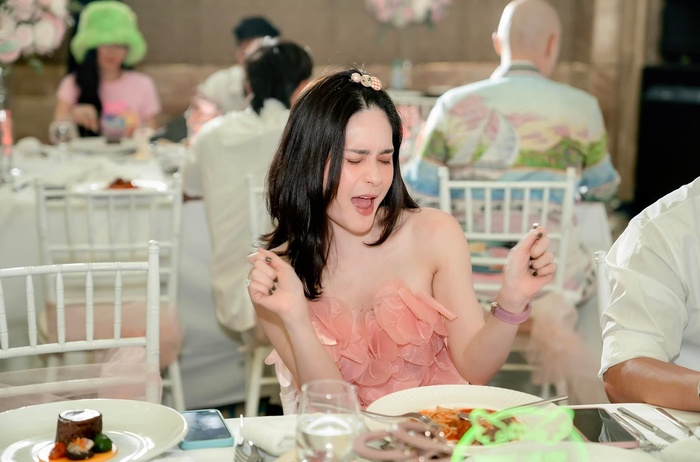 Chồng Đoàn Di Băng tố vợ có sở thích kỳ lạ: Yếu tim gặp bả là mệt nha-3