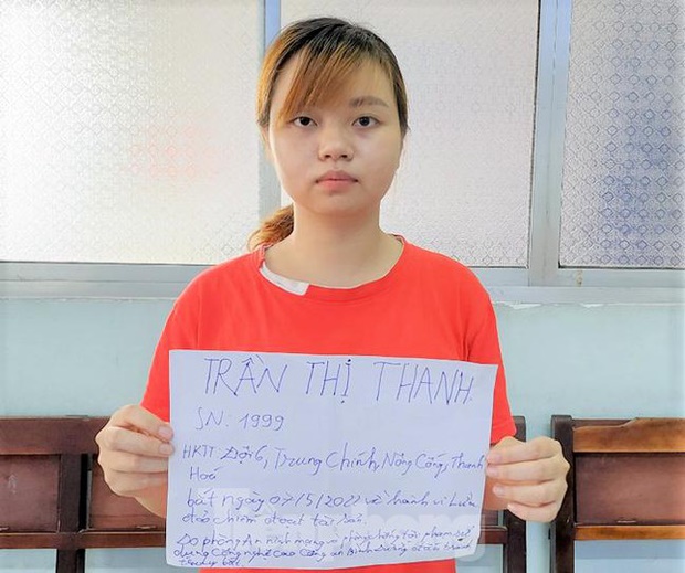 Nhiều cô gái bị sập bẫy tình vì hẹn hò trên Tinder-1