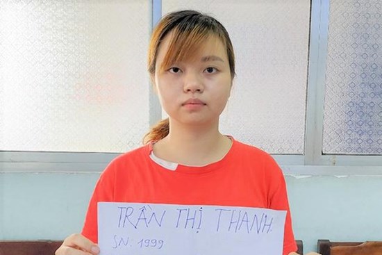 Nhiều cô gái bị sập bẫy tình vì hẹn hò trên Tinder