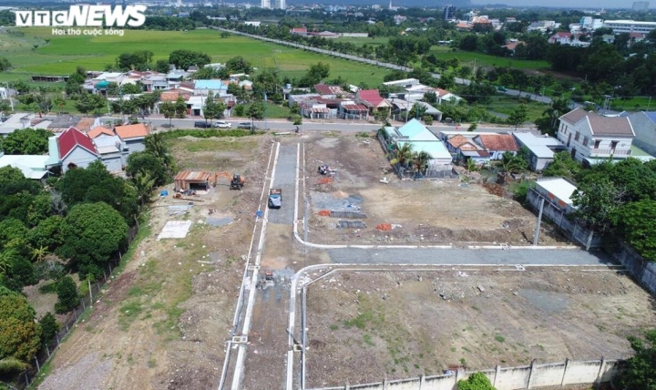 Kiếm hàng trăm triệu chỉ trong nháy mắt, cò đất dùng những chiêu gì?-1