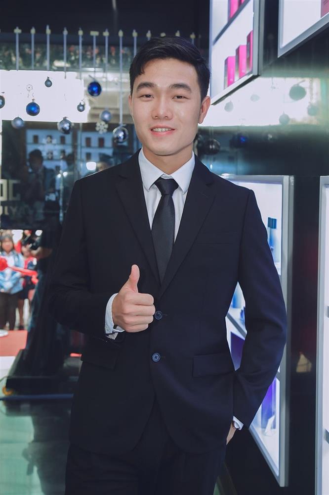 Tuổi trẻ của Xuân Trường: Thành ông chủ ở tuổi 25 & mối tình như mơ bên nàng thơ xinh đẹp-10