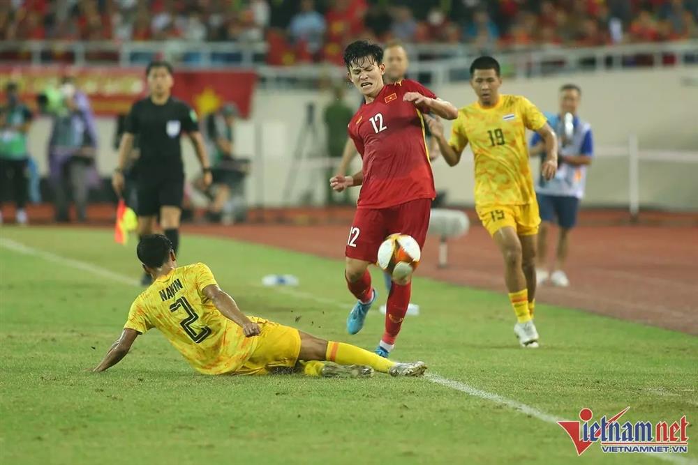 U23 Việt Nam vào tứ kết U23 châu Á: Người Thái thêm bẽ bàng-1