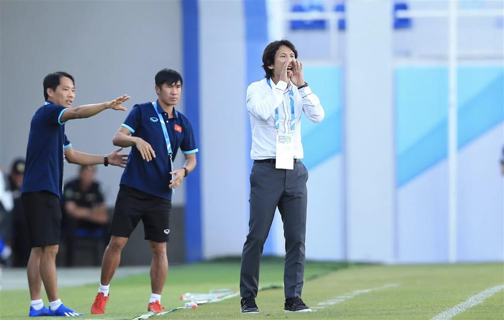 U23 Việt Nam vào tứ kết U23 châu Á: Người Thái thêm bẽ bàng-3