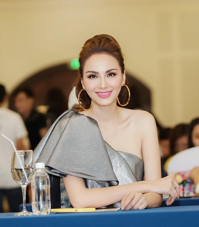 Hoa hậu Diễm Hương nói gì về tin đồn bí mật kết hôn với đại gia khủng?-1