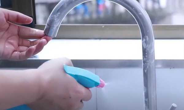 Đừng vứt tàn thuốc lá đi, hãy ngâm chúng trong rượu trắng, tiết kiệm được ối tiền đấy-6