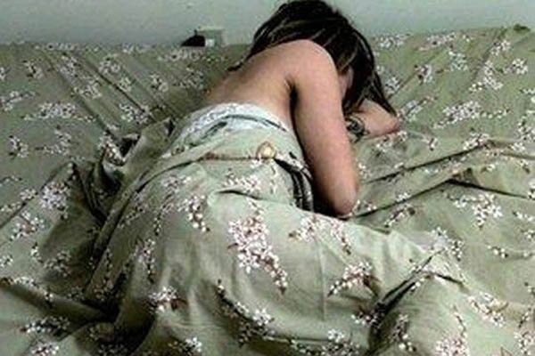 Ông lão cứng họng với kết quả giám định ADN của mô thai trong bụng bé gái-2