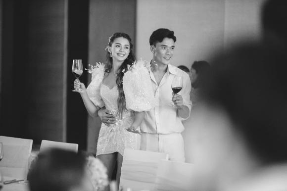 Vợ Bùi Tiến Dũng có chia sẻ đầu tiên sau đám cưới, tiết lộ mẹ ruột không có mặt nhưng đã gửi một món quà vô cùng ý nghĩa-3