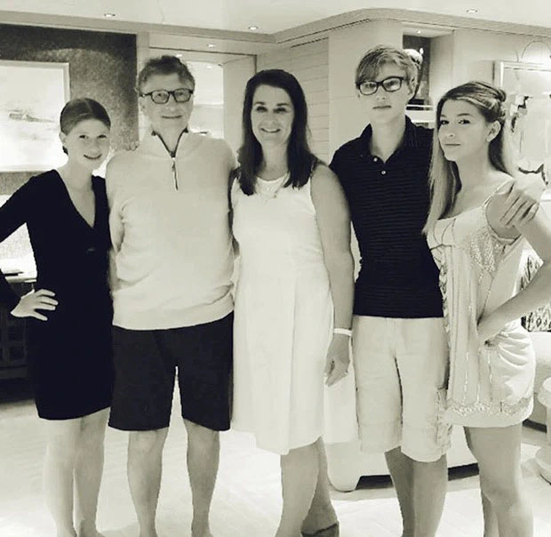 Con trai duy nhất kín tiếng của tỷ phú Bill Gates hiếm hoi xuất hiện, khoe thành tích học tập xuất sắc-4