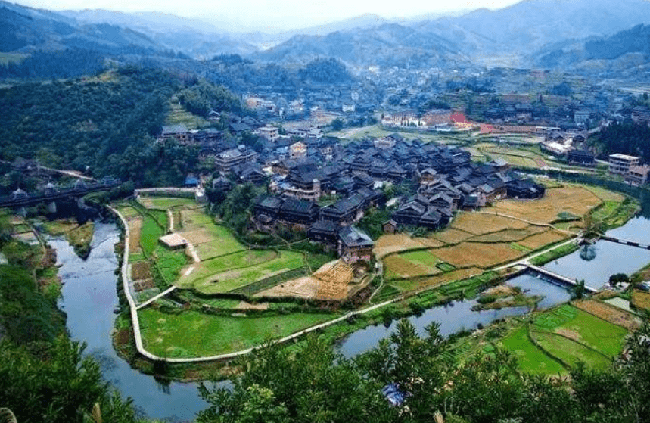 Kỳ lạ cổ trấn nổi trên mặt nước ở Trung Quốc: Chỉ di chuyển bằng thuyền, là thiên đường dành cho phái nữ muốn giảm cân-4