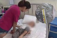 Bé gái 2 tuổi cắn nhiệt kế thủy ngân, hành động của người mẹ được bác sĩ khen ngợi