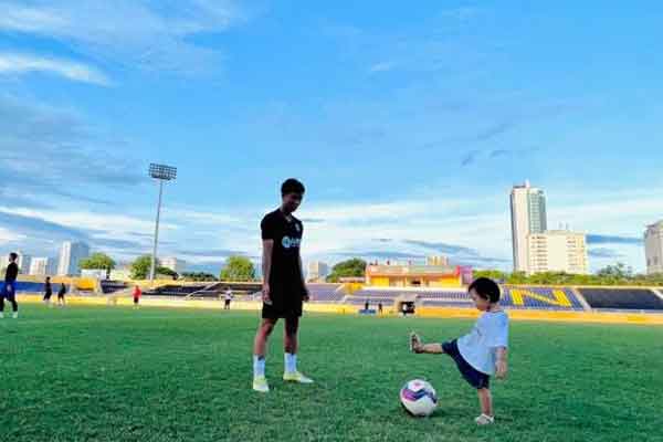 Vợ MC, đạo diễn Lại Bắc Hải Đăng: Lộ ảnh hiếm hoi và thông tin cực ít-7