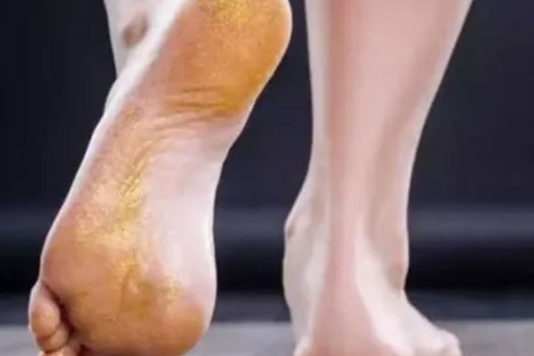 Ngày 12/6: Có 568 ca COVID-19, thấp nhất gần 12 tháng qua; Không có F0 tử vong-2