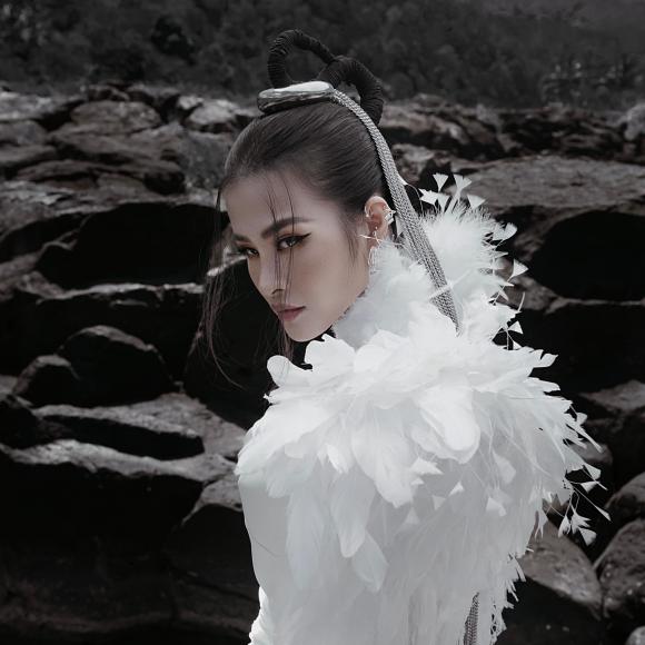 Cõi mạng bất ngờ dậy sóng vì bài đăng xin lỗi fan của Đông Nhi đột nhiên bốc hơi khỏi trang cá nhân, thực hư thế nào?-7