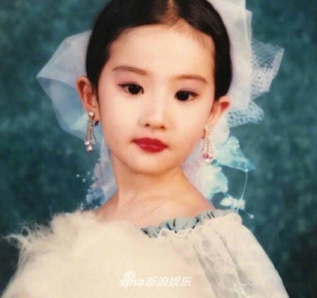 Dàn diễn viên Mộng Hoa Lục: Nam nữ chính toàn là học bá đình đám showbiz, riêng cô em út lại có quá khứ đặc biệt-3