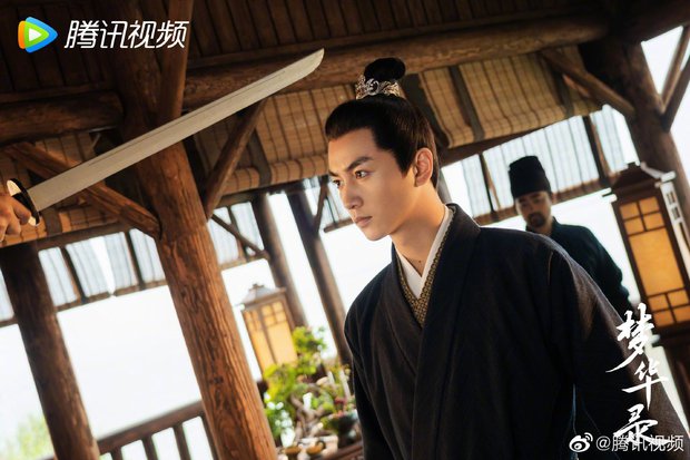 Dàn diễn viên Mộng Hoa Lục: Nam nữ chính toàn là học bá đình đám showbiz, riêng cô em út lại có quá khứ đặc biệt-11