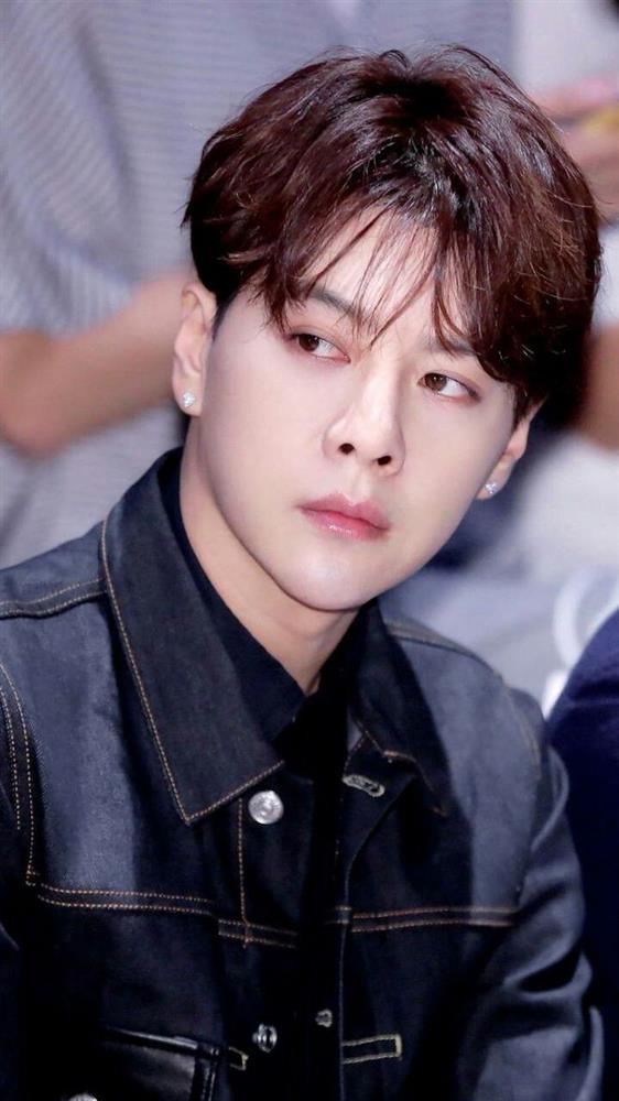 Dàn diễn viên Mộng Hoa Lục: Nam nữ chính toàn là học bá đình đám showbiz, riêng cô em út lại có quá khứ đặc biệt-17