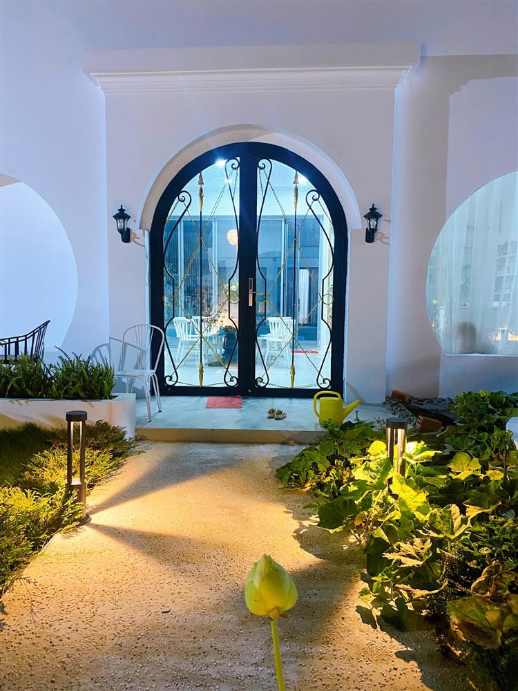 Second home đáng mơ ước của bà mẹ Sài Gòn, nhìn mà cứ ngỡ resort sang chảnh ở tận đâu-3