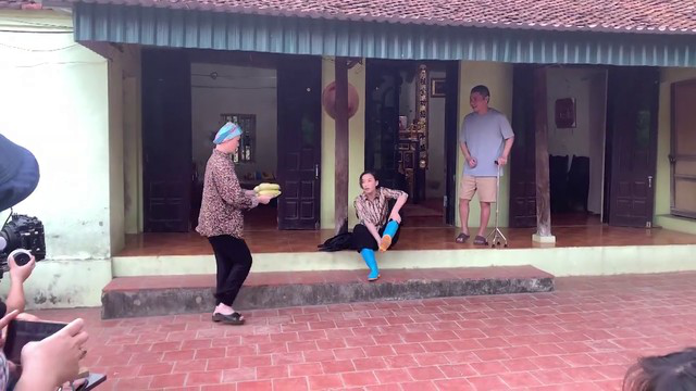 NSND Công Lý sau cơn bạo bệnh: Tôi đã vượt qua một cách vất vả!-1