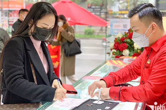 Giá vàng hôm nay 13/6: Đầu tuần, vàng đảo chiều tăng giá