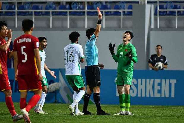 Nhâm Mạnh Dũng, cầu thủ được nhắc tới nhiều nhất sau trận U23 Việt Nam - U23 Saudi Arabia-1