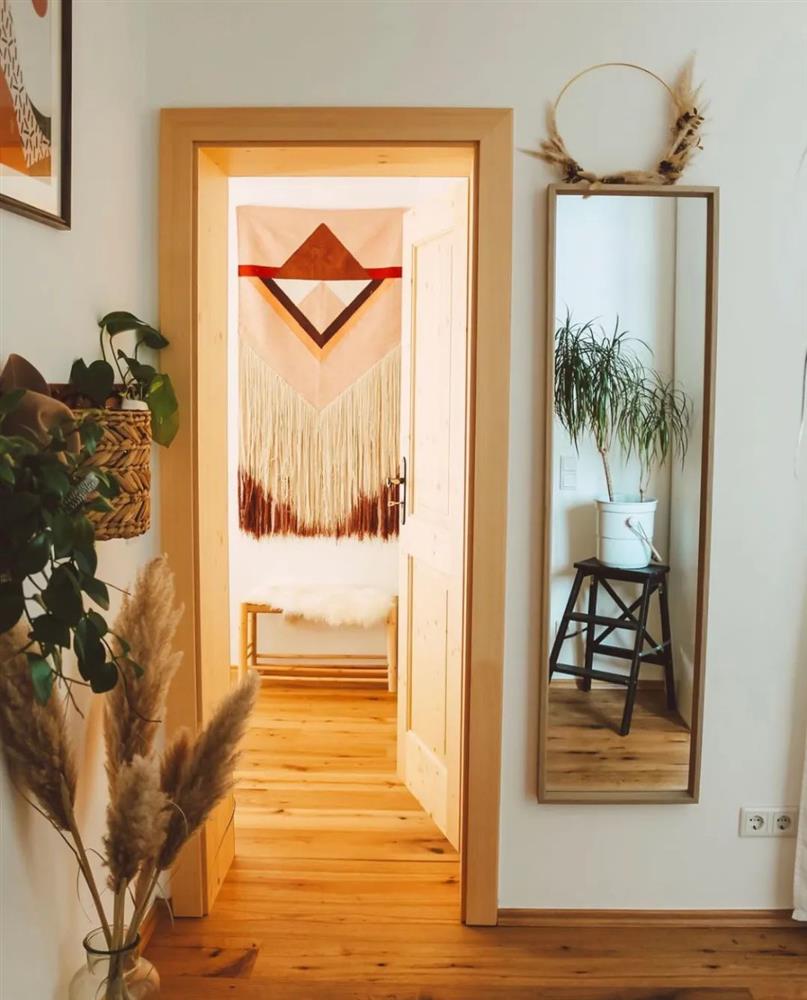 Chẳng cần sang trọng, căn hộ của nữ tiếp viên hàng không vẫn gây thương nhớ với vẻ đẹp ngọt ngào, ấm cúng-21