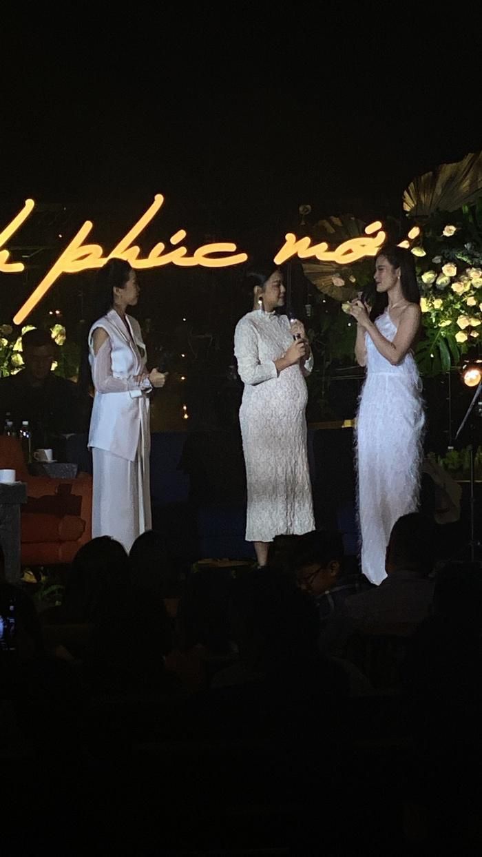 Bài viết trách fan lẫn xin lỗi của Đông Nhi bất ngờ đăng xuất khỏi mạng xã hội không dấu vết-1