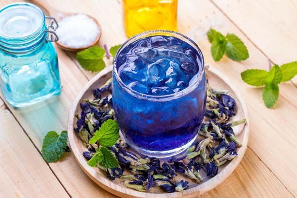 3 nhóm người không nên uống trà hoa đậu biếc để làm đẹp hay chăm sóc sức khỏe-4