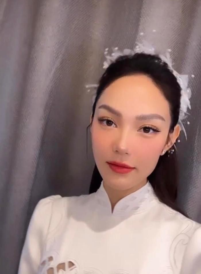 Đám cưới Minh Hằng: Xuýt xoa trước nhan sắc cô dâu trong ngày vui, rộn ràng chờ đàng trai đến rước-1