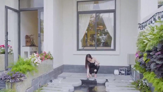 Cận cảnh biệt thự 20 tỉ đồng của Hương Tràm, vừa đầy đủ tiện nghi lại gần gũi với thiên nhiên-7