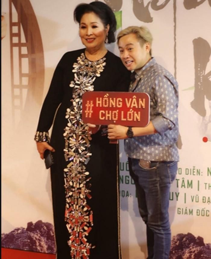 Netizen bất ngờ tấn công NSND Hồng Vân trước thông tin Hữu Tín bị bắt-1