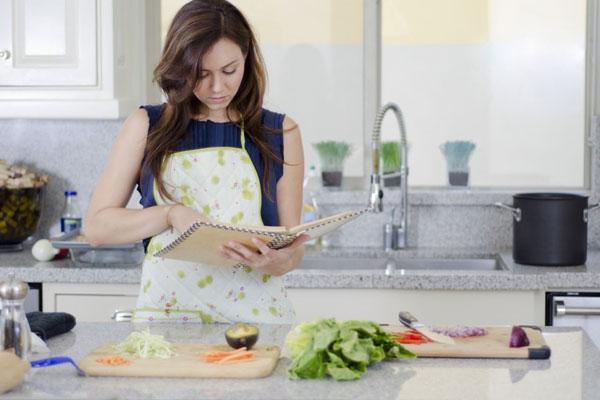 Hậu ly hôn, người phụ nữ được bồi thường 4.500 USD vì tận tụy làm việc nhà 7 năm-1