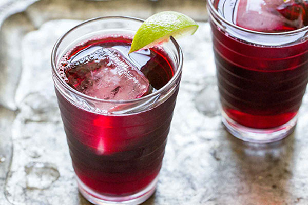 Phụ nữ có 6 kiểu ăn sáng sau thường bị già nhanh, nếp nhăn nhiều nhất ở mắt, rãnh mũi-7