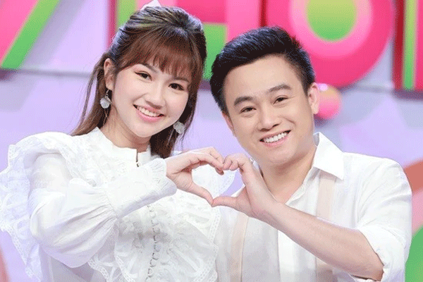 Bạn gái Hữu Tín khóa mạng xã hội khi bị tấn công-4