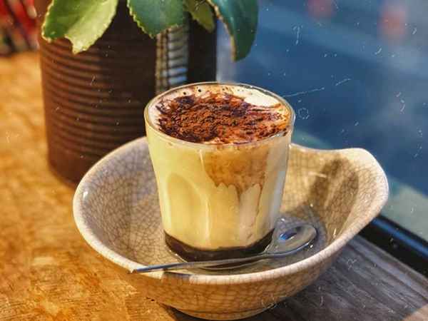 Hè này chị em học ngay 3 cách làm kem trứng béo ngậy, sánh mịn, ngon ngất ngây-8