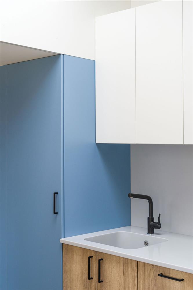 Căn hộ gác mái gây thương nhớ bởi vẻ đẹp hiện đại dù diện tích chỉ vỏn vẹn 30m²-6