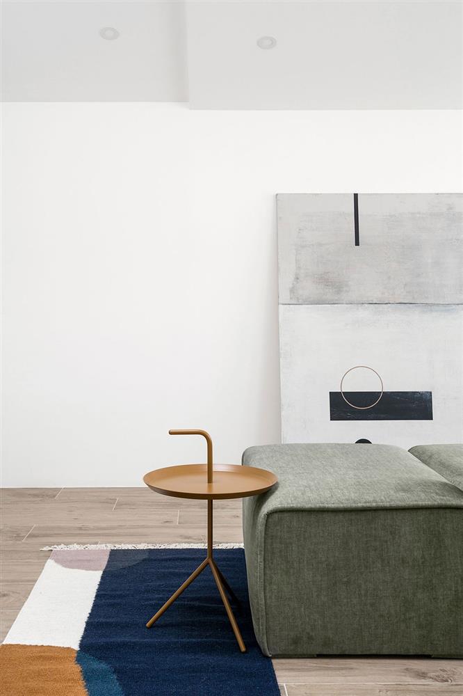 Căn hộ gác mái gây thương nhớ bởi vẻ đẹp hiện đại dù diện tích chỉ vỏn vẹn 30m²-10