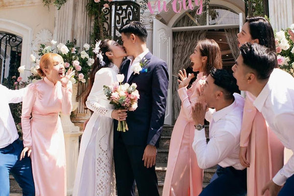 Lộ sính lễ khủng mà ông xã tặng cho Minh Hằng trong lễ cưới-4