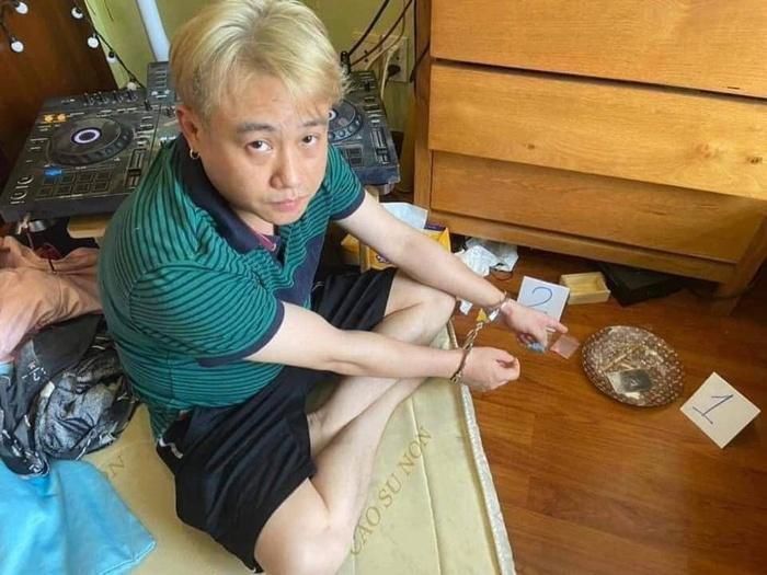 NSND Việt Anh lên tiếng cổ xúy cho hành động trái pháp luật của đàn em: Chắc bị ai tị hiềm chỉ điểm-1