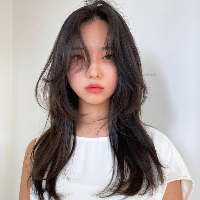 Kiểu tóc layer hot nhất hè 2022: Cứ cắt là xinh, gương mặt nhỏ gọn không góc chết-3