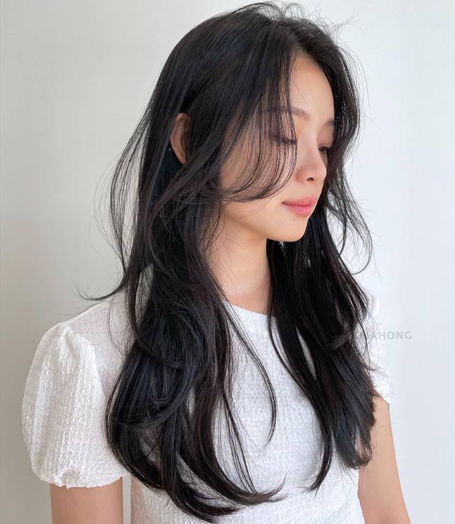 Kiểu tóc layer hot nhất hè 2022: Cứ cắt là xinh, gương mặt nhỏ gọn không góc chết-4