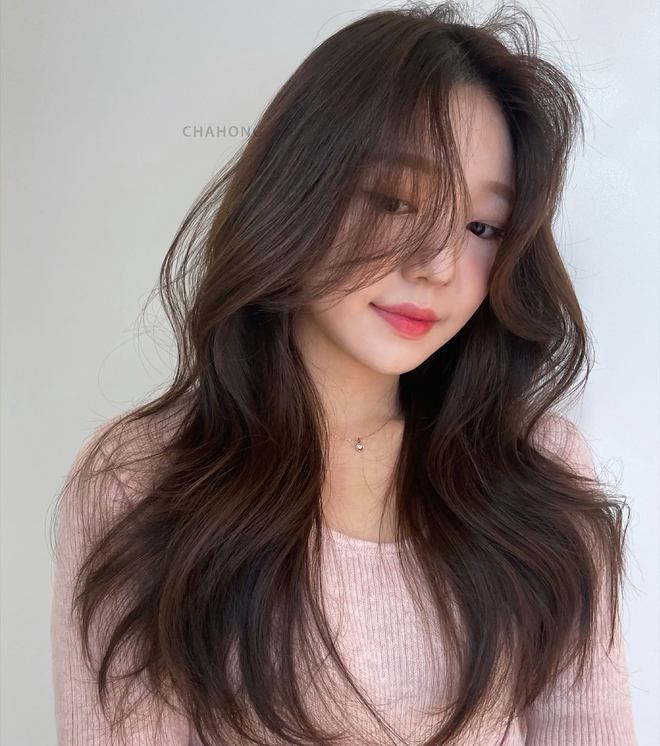 Kiểu tóc layer hot nhất hè 2022: Cứ cắt là xinh, gương mặt nhỏ gọn không góc chết-7