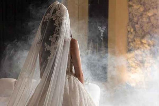 Mẹ tôi chưa từng có 1 đám cưới đàng hoàng nhưng bà lại luôn hạnh phúc vì điều đó