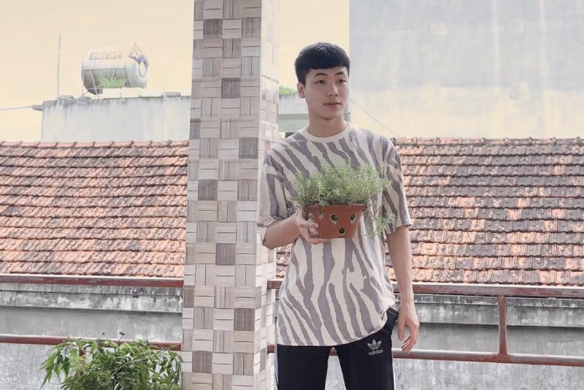 Về chịu tang bà nội 112 tuổi thì bị lật xe khách, cháu tử vong-2