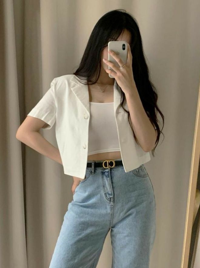 Phối áo hai dây với 3 món đồ dưới đây, chị em công sở chắc chắn có trang phục đi làm vừa lịch sự lại siêu sành điệu-4