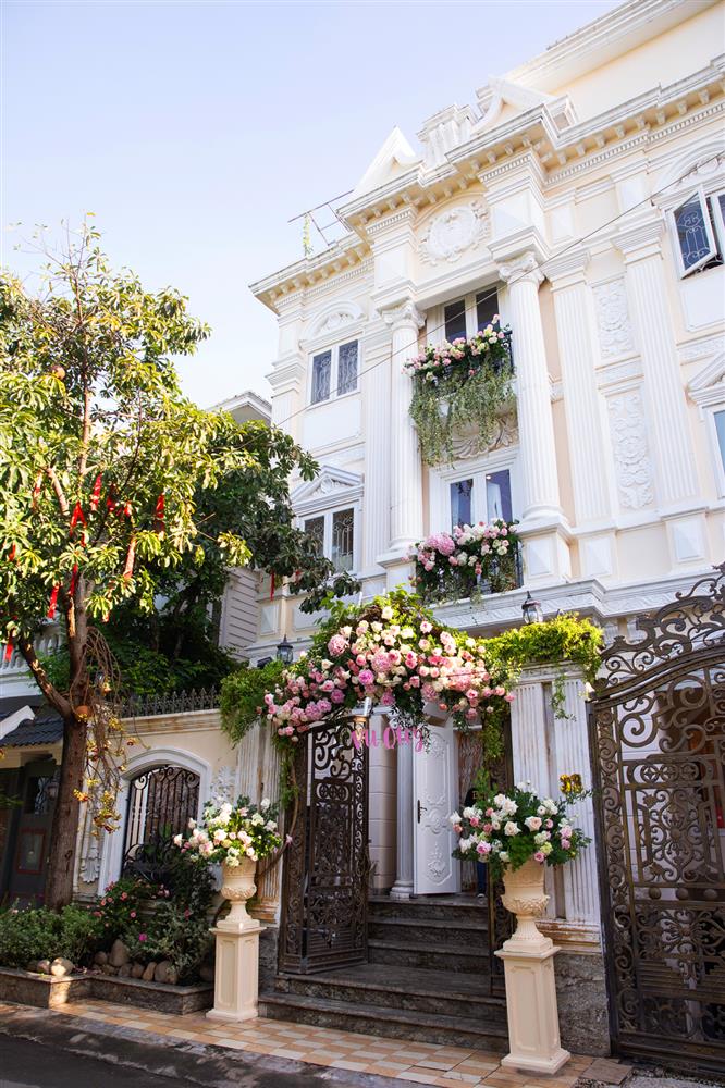 Biệt thự của ca sĩ Minh Hằng lộng lẫy ngày vu quy-3